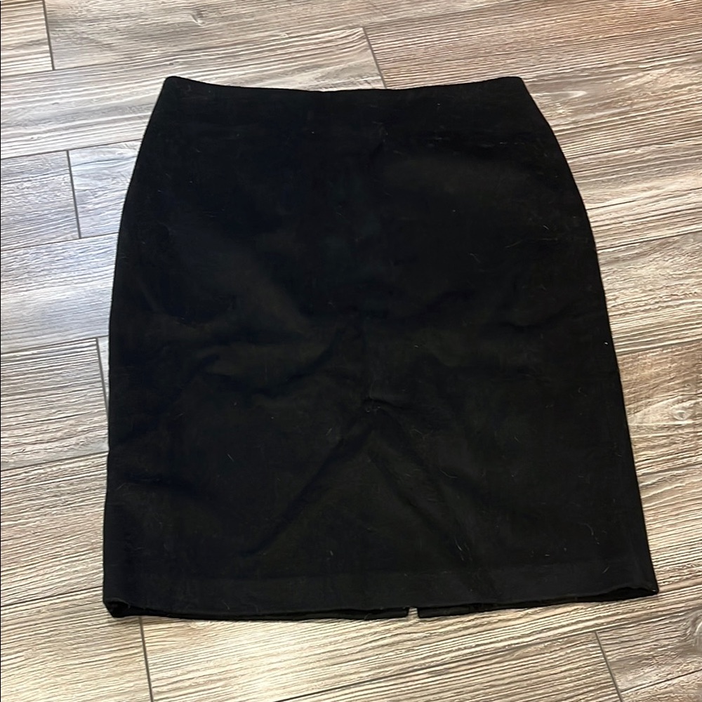 Lord & Taylor Black Knee-Length Pencil Skirt